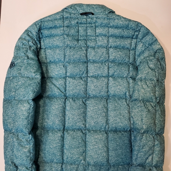 686 Women's Airflight Puffer Jacket - Picture 2 of 8